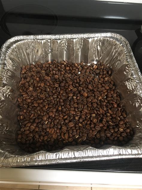 cherryrobusta|My first roast. Used a Whirley Pop on 50g of Indian Cherry。